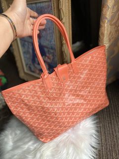 (Category: ) located in . Submitted by nicebag90 (Listing ID 1355783362, Image 1). Description: .