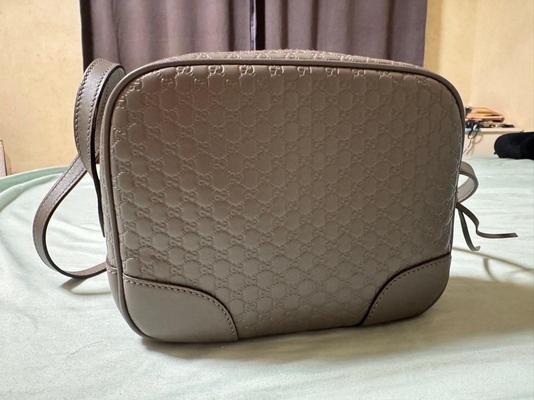 Gucci Bree Camera Bag (Category: Luxury Bags & Wallets) located in Quezon City. Submitted by stawberry_jam (Listing ID 1355701783, Image 1). Description: Gucci Bree Guccissima Camera Bag Almost New Authentic Crossbody Bag Leather Adjustable Strap Comes with dustbag and care card No box Bought in Japan Meet up - Robinsons Magnolia or nearby .