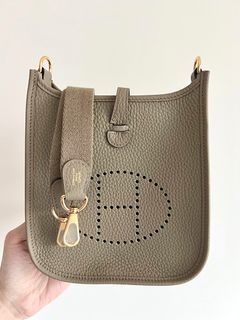 （分類：）位於 。 由 paris_orange 提交（商品編號 1355799097，圖片 1）。簡介： 。