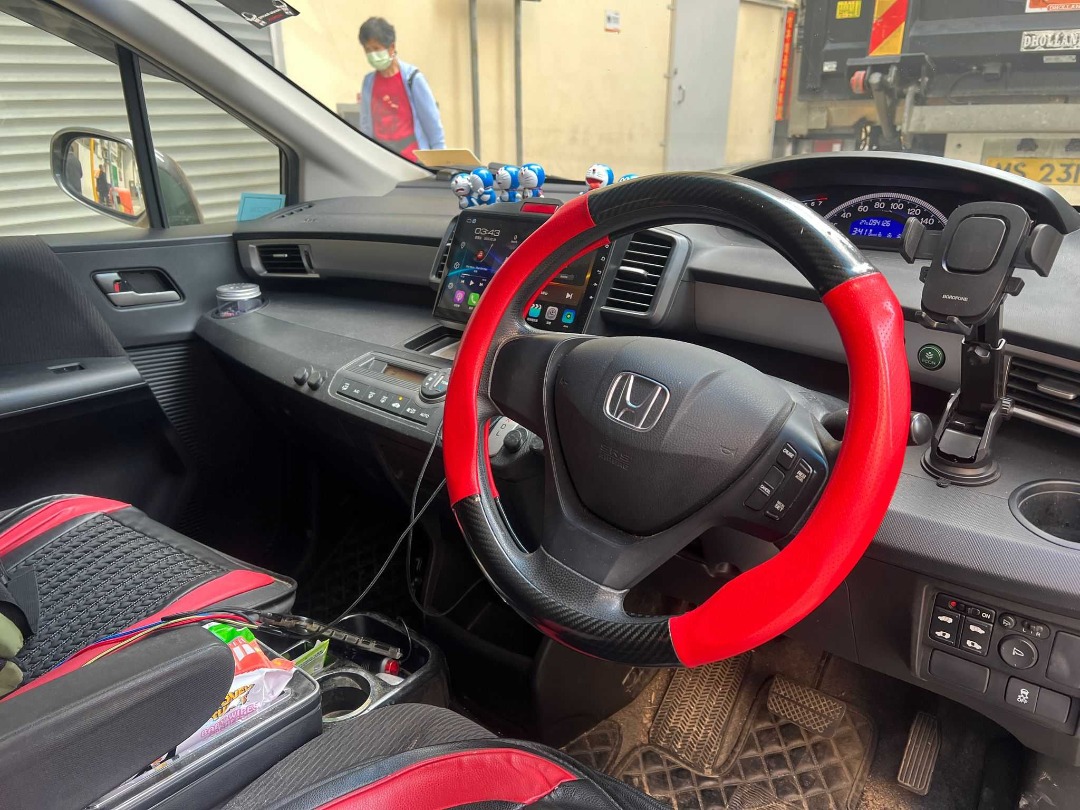Honda  FREED Auto62864837912577114
