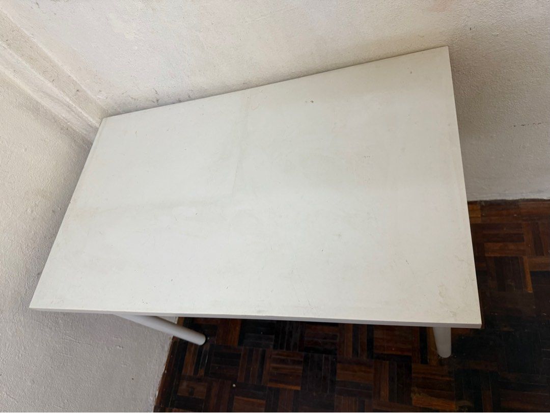 Ikea Study Table (Category: Tables & Sets) located in Shah Alam. Submitted by 3bulan (Listing ID 1355687921, Image 2). Description: COD only tq.