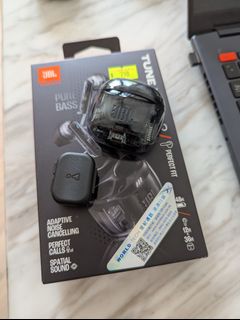 （分類：）位於 。 由 roncarousel 提交（商品編號 1355696618，圖片 1）。簡介： 。