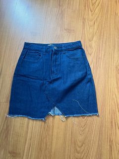 (Kategori: ) berada di . Dikirim oleh nana_preloved888 (ID iklan 1355722748, Gambar 1). Deskripsi: .
