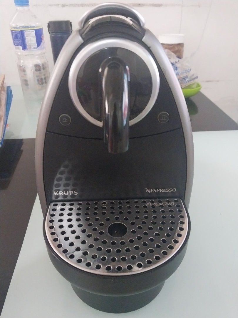 Krups espresso machine (Category: Coffee & Tea Tableware) located in Pasig City. Submitted by shyboy16 (Listing ID 1355668839, Image 3). Description: krups espresso machine for sale.