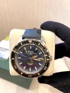 (Category: ) located in . Submitted by luxshare_preloved_ (Listing ID 1355640589, Image 1). Description: .