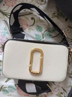 （分類：）位於 。 由 sis.collection 提交（商品編號 1355743359，圖片 1）。簡介： 。