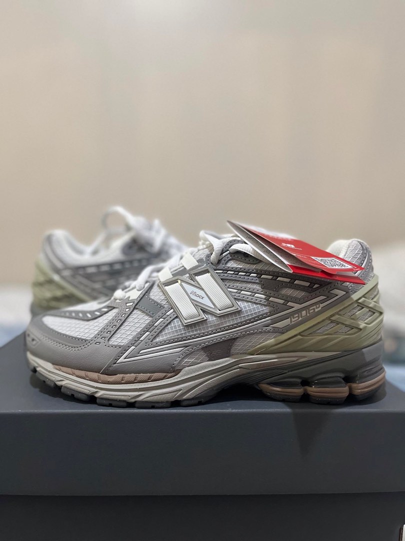 New Balance 1906 Women's main image 1