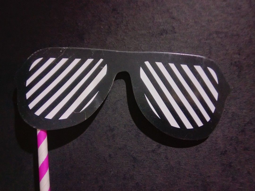 Photobooth Props 1 (Category: Other Photography Accessories) located in San Miguel. Submitted by lianna_andrea (Listing ID 1355778423, Image 2). Description: Photobooth Props Lot of 5 (1) payment via gcash shipping via flash or JNT #photobooth #photoboothprops #props.