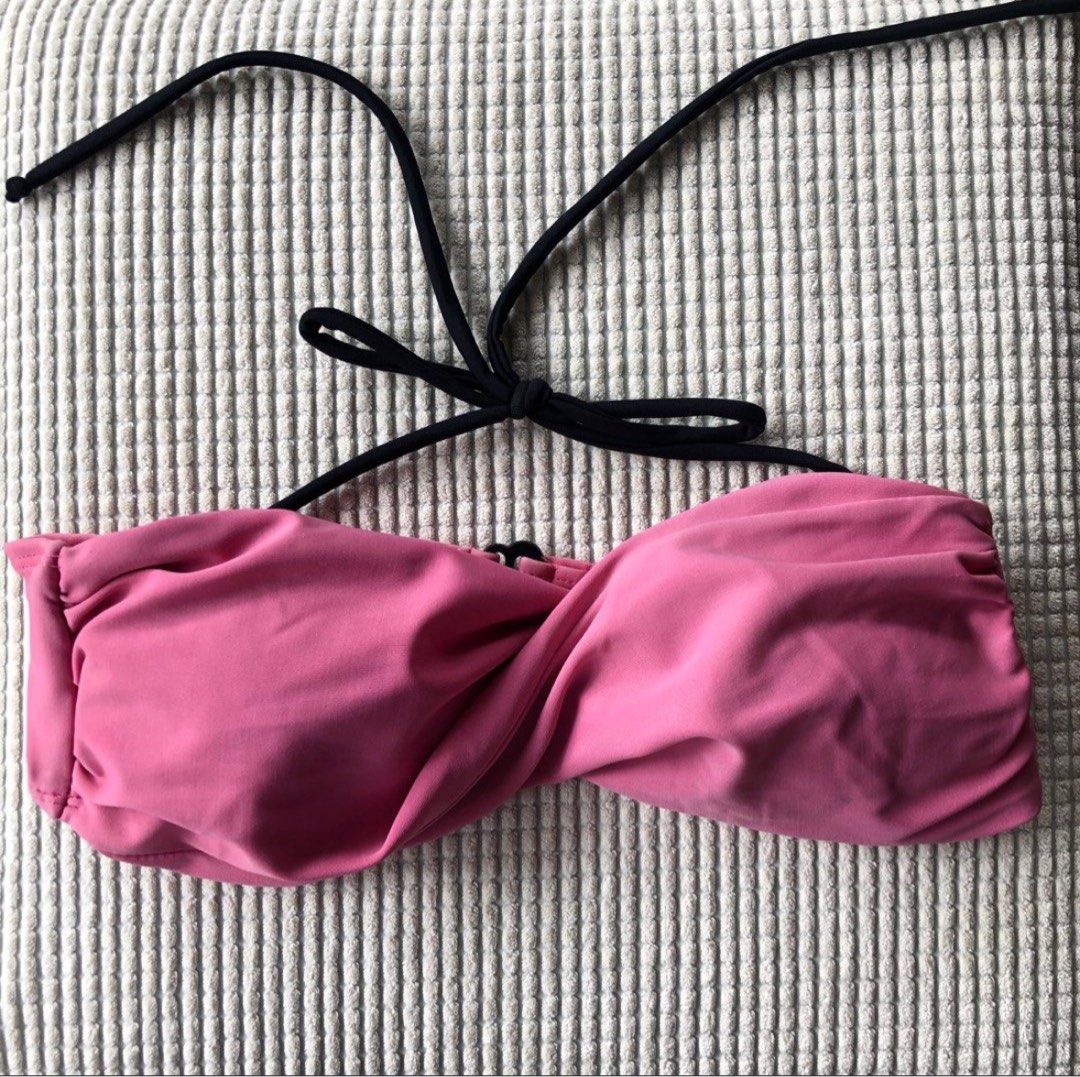 Pink Swimsuit with free bikini top (Category: Bikinis & Swimsuits) located in Manila. Submitted by dzone.declutter (Listing ID 1355689927, Image 3). Description: Bought here in Carousell. Selling because I dont repeat swimsuits Original bikini top is a bit loose to me so I partnered it with a different top.