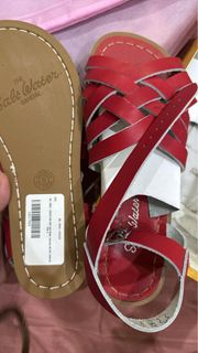 (Category: ) located in . Submitted by closetraid2018 (Listing ID 1355795505, Image 1). Description: .