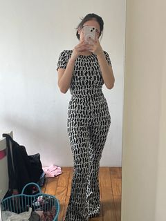 (Category: ) located in . Submitted by ashleys_haul (Listing ID 1355720840, Image 1). Description: .