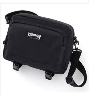 Sling bag thrasher (Category: Sling Bags) located in Taiping. Submitted by triple_e_store (Listing ID 1355664310, Image 1). Description: sling bag thrasher siap pos semenanjung 0105225541.