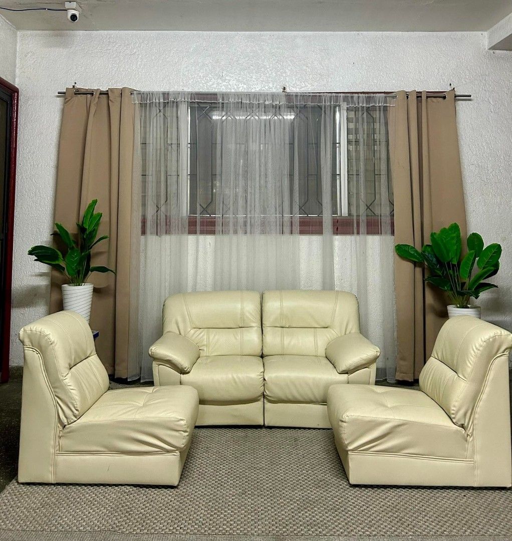 sofa (Category: Sofas) located in Valenzuela. Submitted by jenelyn6 (Listing ID 1355752005, Image 3). Description: Imported Genuine Leather Sofa from Japan P12,900 Only 102x34x29in Genuine Leather/ Color Beige 4 Seater Heavy Duty Walang Sag Walang Lubog Makapal ang Foam No issue Good Condition Minor scratch Goods na Goods From Japan Loc: Angeles City near Marquee n Landers.
