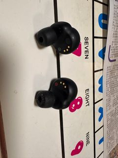 （分類：）位於 。 由 hkgdavy 提交（商品編號 1355757797，圖片 1）。簡介： 。