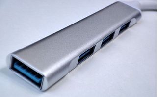 USB Hub (Type C to 4 x Type A)