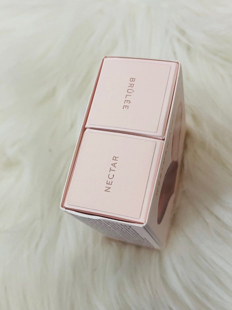 WESTMAN PETITE LIT UP HIGHLIGHTS STICK (Category: Makeup) located in San Juan City. Submitted by cashfrancefashioncosmetics_ph (Listing ID 1355696780, Image 2). Description: Per piece WESTMAN PETITE LIT UP HIGHLIGHTS STICK Shades BRULEE 2.5g❌ NECTAR 2.5g Original.
