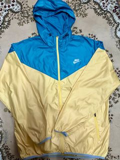 (Category: ) located in . Submitted by frainthrift (Listing ID 1355759870, Image 1). Description: .