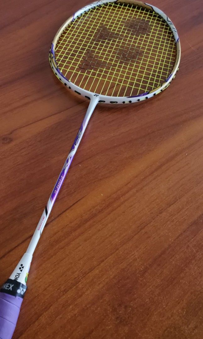 Yonex Voltric Z Force 2012 Limited Edition, Sports Equipment Yonex Voltric Z Force 2012 Limited Edition, Sports Equipment