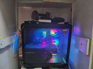 （分類：）位於 。 由 steventap 提交（商品編號 1357490063，圖片 1）。簡介： 。