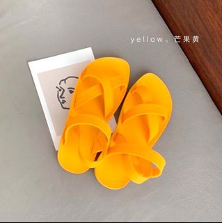 由 tantan._.store (刊登 ID 1357538492，圖片 1) 提交，位於 的 (類別：)，說明：。