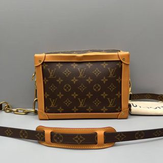 (Category: ) located in . Submitted by millenlavish_outlet (Listing ID 1357539734, Image 1). Description: .