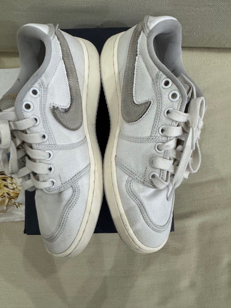 AJKO 1 LOW SP JORDAN 1 LOW (Category: Sneakers) located in Muntinlupa City. Submitted by king_declutter (Listing ID 1357519006, Image 2). Description: FOR SALE: AUTHENTIC AJKO 1 LOW SP CONDITION: 8:5/10 or better SIZE: 6.5US MEN's COLOR: WHITE/NEUTRAL GREY-SAIL RFS: DECLUTTERING RFS: DECLUTTERING/OUTGROWN BY MY SON PRICE: 3.5k.