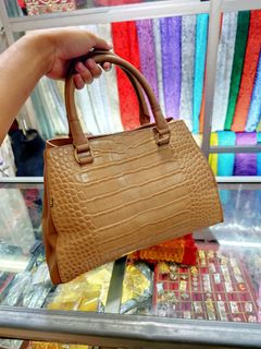 (Kategori: ) berada di . Dikirim oleh ardosiregar (ID iklan 1357525511, Gambar 1). Deskripsi: .