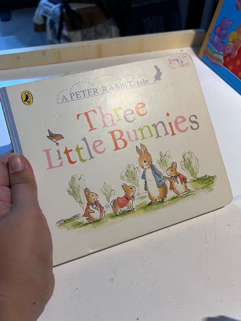 Baby bunny book (Category: Infant Playtime) located in Manila. Submitted by hellot_preloved (Listing ID 1357552744, Image 2). Description: Bagay sa mga may 3 anak. Nagbabawas libro .