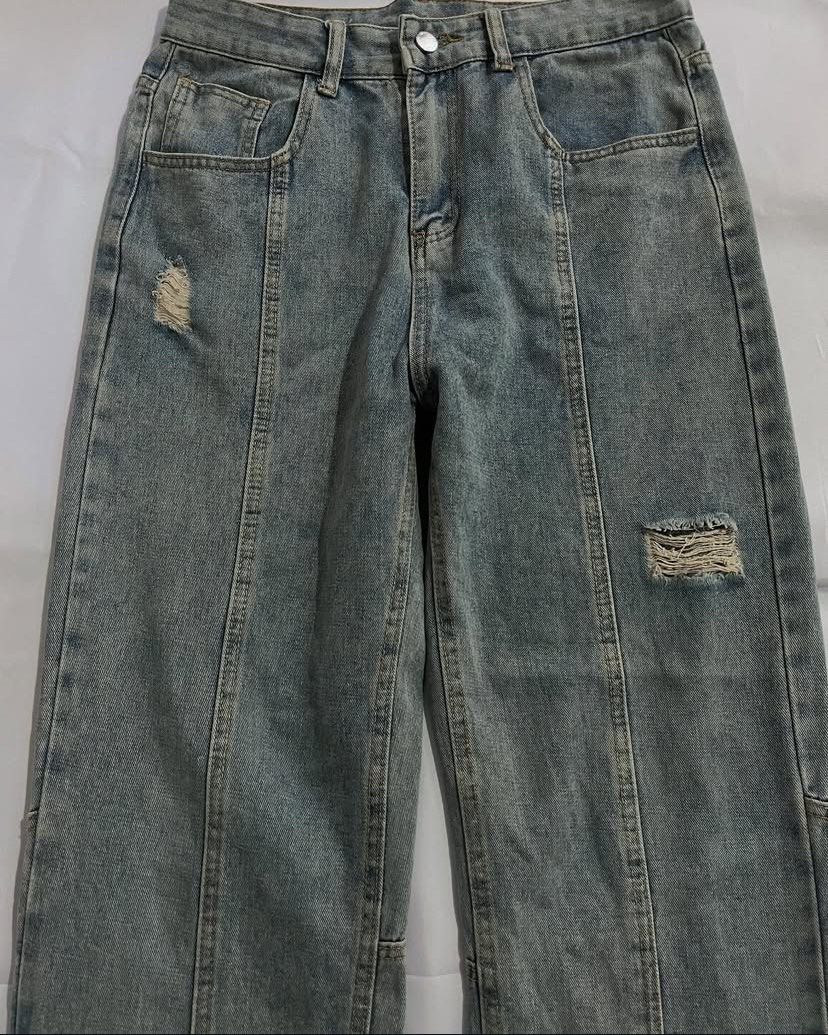 Baggy pants with embroided text at the back (Category: Jeans) located in Baguio. Submitted by from.deana (Listing ID 1357528554, Image 3). Description: very very HQ! bought this sa aphro thrift on ig kaso it’s too big on me :(( waist: 30-32 inches length: 39.5 .
