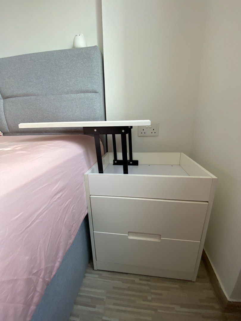Bedside Table (Category: Tables & Sets) located in Singapore. Submitted by avvvie (Listing ID 1357354267, Image 2). Description: Bedside table. Top can be pulled up to use as a table in bed. .