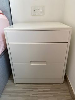 (Category: ) located in . Submitted by avvvie (Listing ID 1357354267, Image 1). Description: .