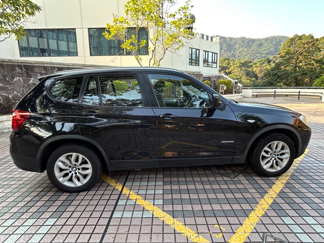 BMW X3 sDrive28i (A)62863131836930112