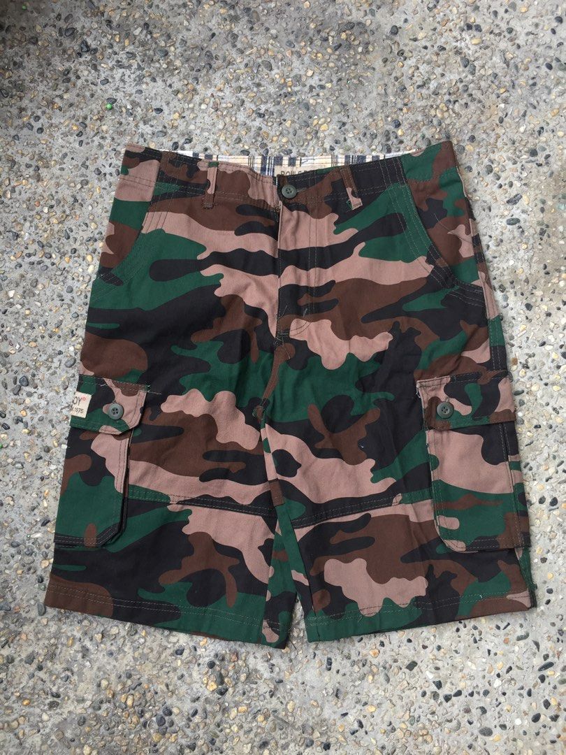 boule doy camouflage cargo shorts (Category: Shorts) located in Manila. Submitted by kalinumerouno (Listing ID 1357468912, Image 1). Description: .