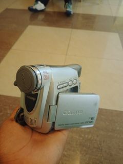 (Category: ) located in . Submitted by thriftnikarl (Listing ID 1357468601, Image 1). Description: .