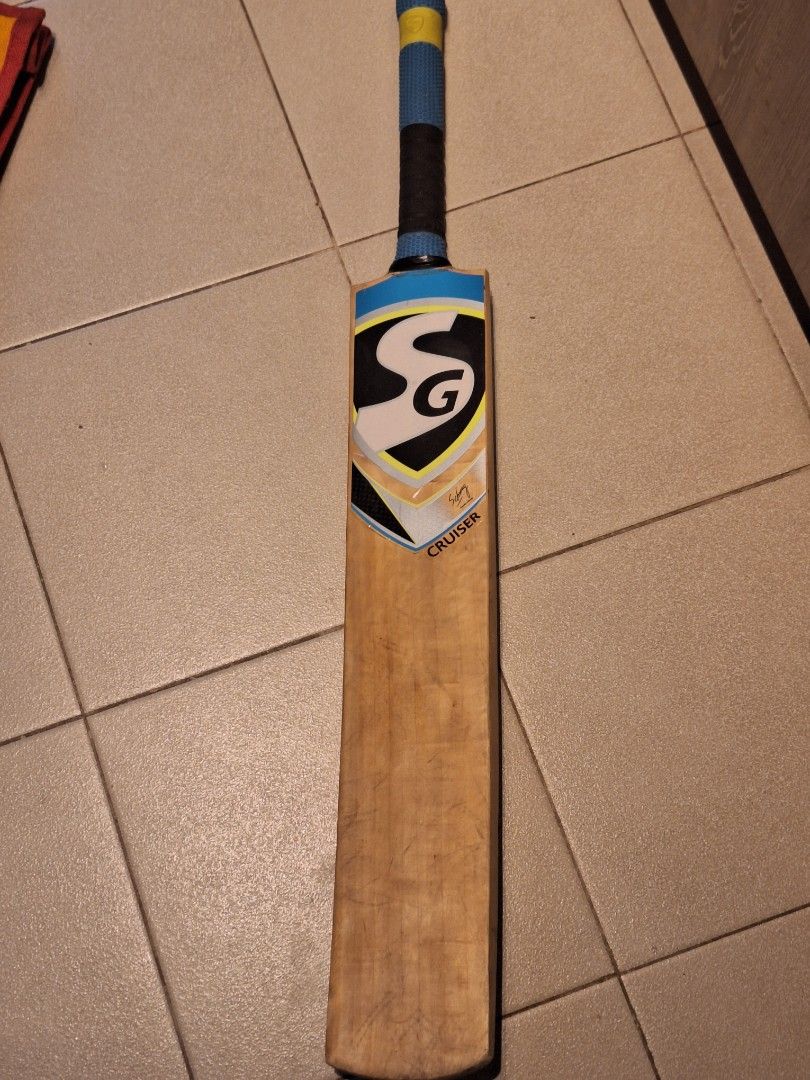 Cricket Bat (Category: Other Sports Equipment and Supplies) located in Singapore. Submitted by luckysidh (Listing ID 1357504343, Image 2). Description: Rarely used. Very good in condition..comes with bunch of free cricket balls as well.. Negotiable.