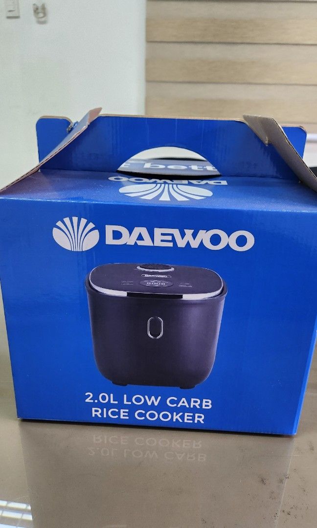 Daewoo Rice Cooker Low Carb (Category: Cookers) located in Quezon City. Submitted by jennifersantos123 (Listing ID 1357441325, Image 1). Description: Brand new in box. Color black. Pick up in Doña Josefa QC.