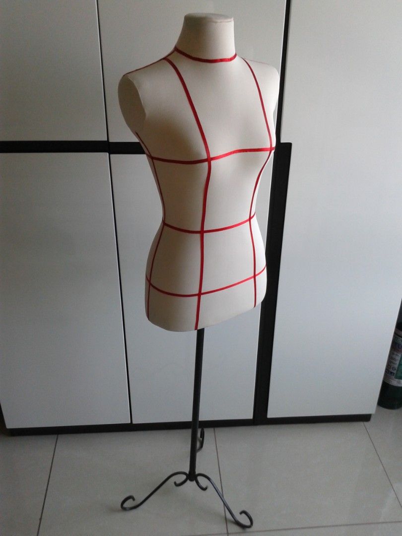 Dressform for Rent (Category: Accessory Holder, Box & Organizers) located in Makati City. Submitted by dotdotdotzzz (Listing ID 1357511403, Image 1). Description: Mannequin or Dressform for Rent for Bridal or Debut Pictorial Mannequin or Dressform for Rent - P400 rental fee for 3 days - P100 additional fee per day after 3 days - P1000 refundable security deposit - Surrender ID upon pickup - Not for sale. Pickup at Burgos St. Pasay, along Pasay Ge