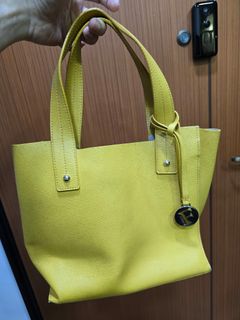 (Category: ) located in . Submitted by angesng (Listing ID 1357584307, Image 1). Description: .