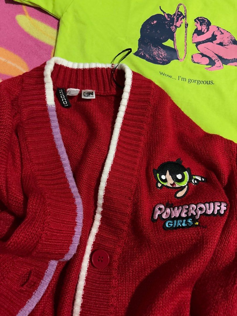 H&M x PowerPuff Oversize Cardigan (Category: Coats, Jackets and Outerwear) located in Caloocan City. Submitted by dumpsterdumpling (Listing ID 1357490929, Image 2). Description: Worn twice or thrice NOT THRIFTED. NOT OVERRUNS. NOT MALL PULL OUT OR WHATSOEVER. Got this one from H&M Store Message lang kayo and I can send more photos. You can also request for video.
