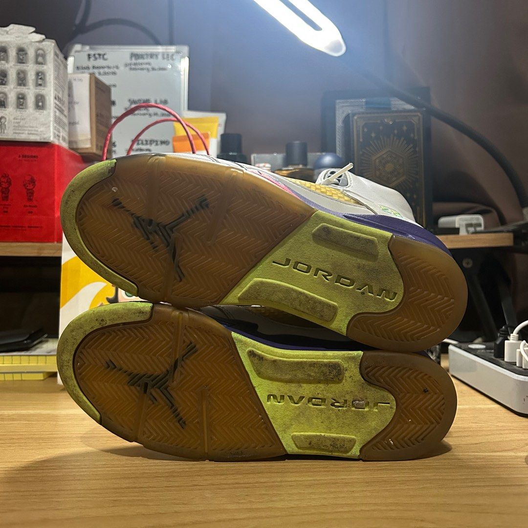 Jordan 5 Alternate Bel Air (Category: Sneakers) located in Tanay. Submitted by mattyall (Listing ID 1357504019, Image 3). Description: Jordan 5 Alternate Bel Air Size 5Y No Box Issue: Yellowing No Box Dirty Authentication is not verified 1000 Negotiable .