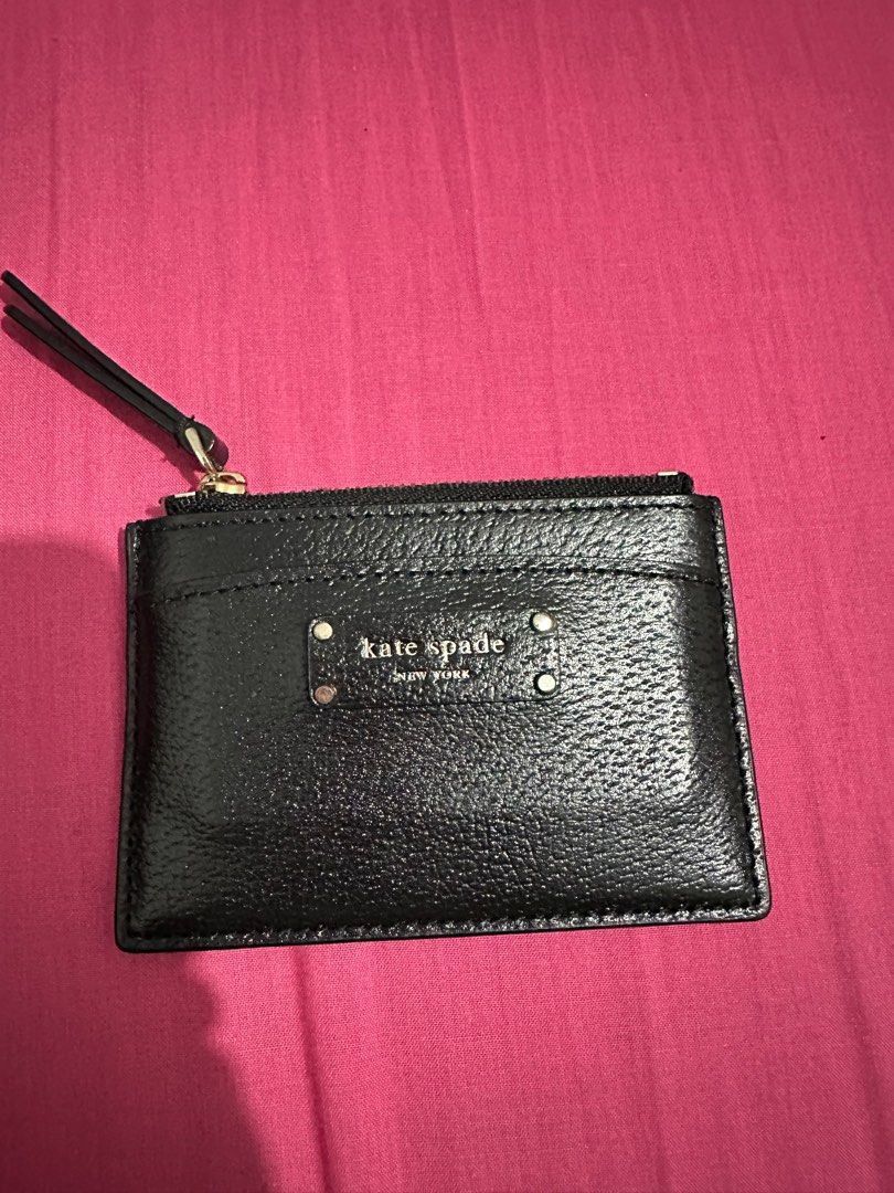 Kate Spade Card Holder (Category: Luxury Bags & Wallets) located in General Santos City (Dadiangas). Submitted by preloved_thingsssz (Listing ID 1357489779, Image 1). Description: Kate Spade Brand 💯 Original No inclusion Negotiable .