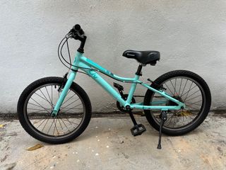 （分類：）位於 。 由 winniehowy0201 提交（商品編號 1357573455，圖片 1）。簡介： 。