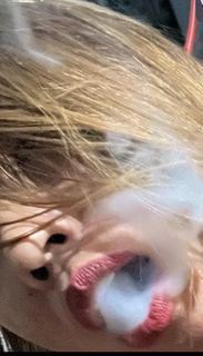 Looking for women who Smoke for video shoot