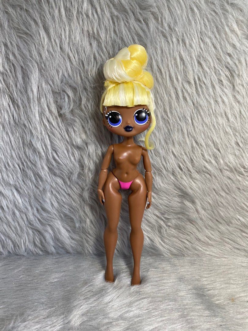 Lol OMG Doll Melrose nood (Category: Kids Toys) located in Mandaluyong City. Submitted by istuper (Listing ID 1357494879, Image 1). Description: For sale Doll only (Brand New never pa na play and displayed) .
