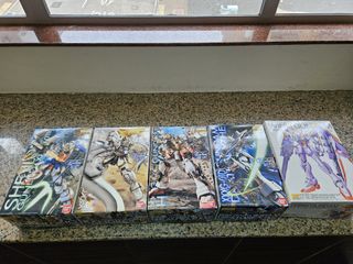 （分類：）位於 。 由 augustinec 提交（商品編號 1357417082，圖片 1）。簡介： 。