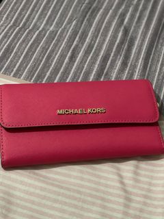 (Category: ) located in . Submitted by candjbutik (Listing ID 1357500833, Image 1). Description: .