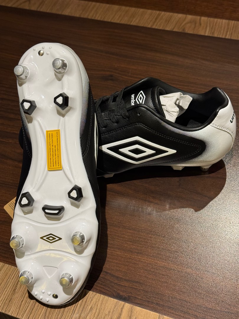 New Umbro Calcio Football soccer rugby boots, Sports Equipment, Sports ...