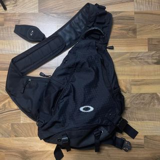 (Category: ) located in . Submitted by goodstuff.everywhere (Listing ID 1357445706, Image 1). Description: .