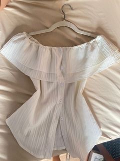 (Category: ) located in . Submitted by maesbranded (Listing ID 1357474291, Image 1). Description: .
