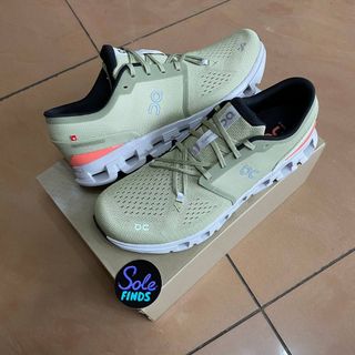 (Category: ) located in . Submitted by solefindsphilippines (Listing ID 1357464569, Image 1). Description: .